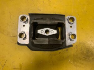 ŁAPA PODUSZKA MOCOWANIE SKRZYNI FORD S-MAX MK2 2.0