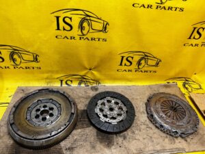 ZESTAW SPRZĘGŁO DOCISK DWUMASA CITROEN 1.2 THP