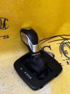 LEWAREK WYBIERAK ZMIANY BIEGÓW FORD KUGA MK2