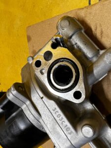 POMPA OLEJU SKRZYNI BIEGÓW DACIA SANDERO III 1.0 TCE AUTOMAT 2023R