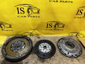 KOMPLET SPRZĘGŁO DOCISK DWUMASA MERCEDES 1.6 CGI