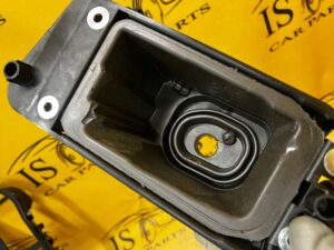 OBUDOWA WSPORNIK PANEL MOCOWANIE LEWARKA ZMIANY BIEGÓW MANUAL SKODA SCALA