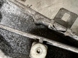 ŁAPA WSPORNIK SKRZYNI BIEGÓW AUTOMAT BMW N47N N57 N57N N57S N57Z N63 N63N