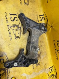 ŁAPA MOCOWANIE SKRZYNI BIEGÓW BMW 5 G30