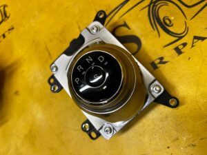 PANEL WYBIERAK AUTOMATYCZNEJ SKRZYNI BIEGÓW FORD FUSION LIFT USA