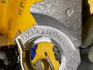 ŁAPA PODPORA WSPORNIK PÓŁOSI DACIA SANDERO III 1.0 TCE AUTOMAT