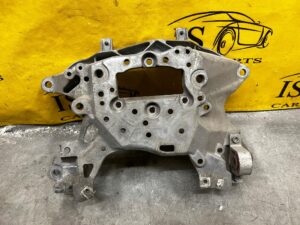 ŁAPA PODUSZKA MOCOWANIE PODPORA SKRZYNI BIEGÓW AUDI Q7 SQ7 4M0