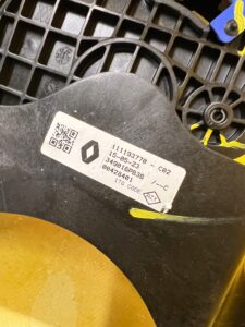 LEWAREK WYBIERAK SKRZYNI BIEGÓW DACIA SANDERO III 1.0 TCE AUTOMAT