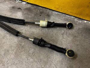 LINKI ZMIANY BIEGÓW DACIA SANDERO STEPWAY III 2023R