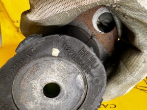 MOCOWANIE ŁAPA WSPORNIK PODPORA SKRZYNI BIEGÓW RENAULT ZOE I Z.E.