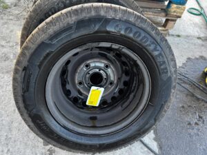 KOŁA FELGI OPONY LETNIE FORD TRANSIT CUSTOM II MK2 215/65 R15C