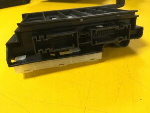 STEROWNIK MODUŁ SKRZYNI BIEGÓW INFINITI Q30 CLA