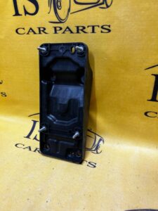 PODSTAWA DŹWIGNI WYBIERAKA RENAULT MEGANE IV