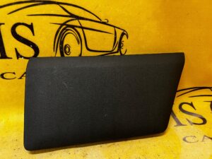 NAKŁADKA ZAŚLEPKA BOCZKA BAGAŻNIKA LEWA LEWY SKODA SCALA