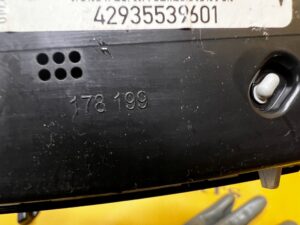 LAMPKA OŚWIETLENIE PODSUFITKI WNĘTRZA BMW 1 F20 3 F30 F31 X6 F16