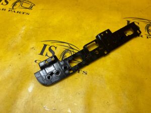 MOCOWANIE UCHWYT POSZYCIA OSŁONY SŁUPKA A PRZÓD LEWY FORD EXPLORER VI MK6