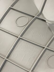 LEWA OSŁONA BOCZEK TUNELU ŚRODKOWEGO INFINITI Q50