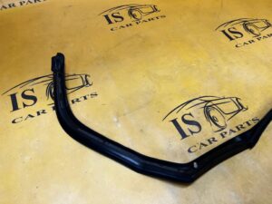 USZCZELKA BŁOTNIKA TYŁ LEWY PORSCHE CAYENNE COUPE 9Y 9Y3