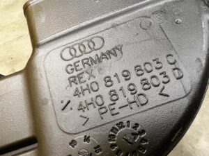 KANAŁ NAWIEW TUNEL POWIETRZA LEWY AUDI A8 D4