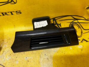 DEKOR DESKI KONSOLI KRATKA NAWIEWU PRAWA BMW E92 M3