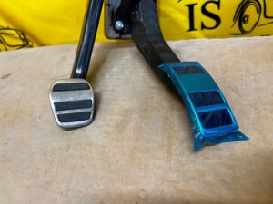 PEDAŁY GAZ HAMULEC FORD KUGA ESCAPE MK3