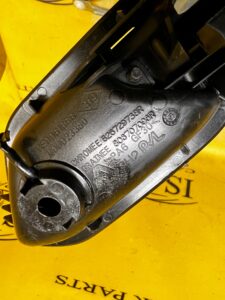 KLAMKA WEWNĘTRZNA PRAWY PRZÓD DACIA SANDERO III 2023R