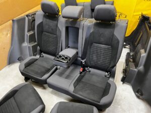 FOTELE BOCZKI 7 OSOBOWY LAND ROVER DISCOVERY SPORT L550