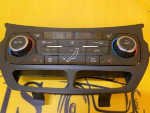 PANEL RAMKA KLIMATYZACJI PRZÓD FORD KUGA C-MAX MK2
