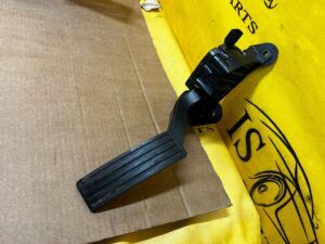 PEDAŁ POTENCJOMETR GAZU AUTOMAT FORD RANGER MK5 V