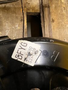 NOWA ZWROTNICA ZACISK PIASTA ZAWIESZENIE PRZÓD LEWY NISSAN X-TRAIL T32