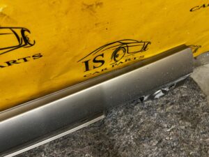 OSŁONA LISTWA PROGU PROGOWA PRAWY PRAWA MERCEDES CLS W218 SHOOTING BRAKE