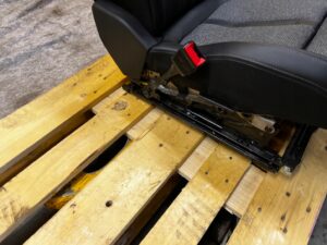 FOTEL PRZÓD LEWY KIEROWCY AIRBAG ALLURE PAMIĘĆ PEUGEOT 5008 II EU