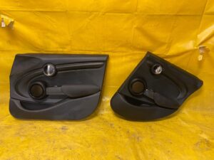 TAPICERKA BOCZEK DRZWI PRAWY PRZÓD MINI COOPER F55