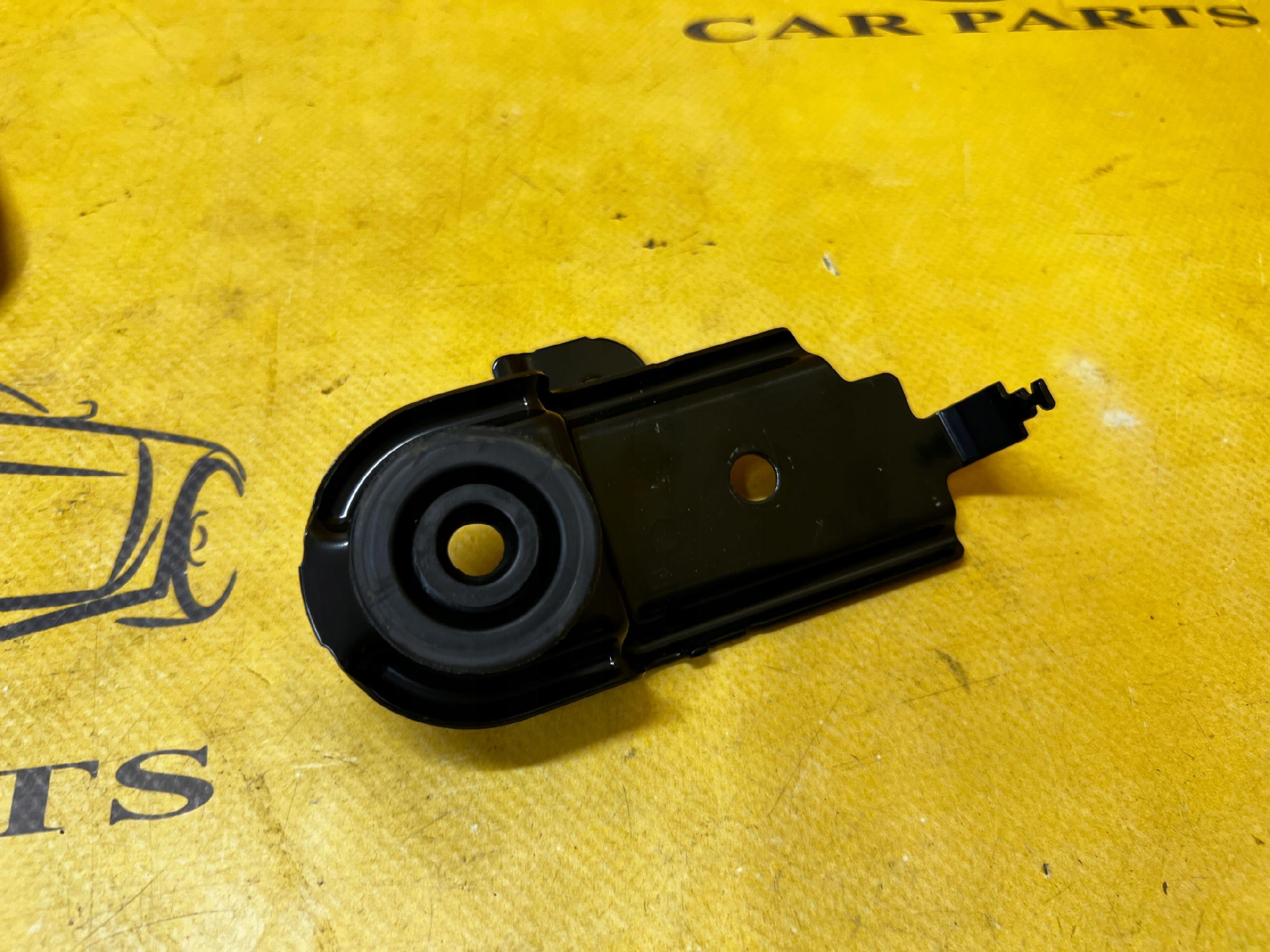 WSPORNIK UCHWYT MOCOWANIE BLACHA PRAWY SUBARU FORESTER VI SL 25-