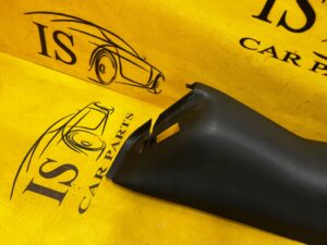 POSZYCIE OSŁONA SŁUPKA ŚRODKOWEGO B LEWY CHEVROLET CORVETTE C5 97-04