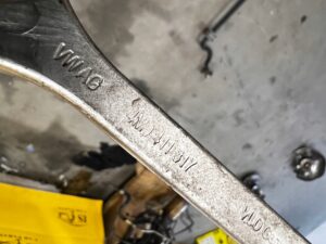 DRĄŻEK STABILIZATORA PRZÓD PORSCHE MACAN 95B