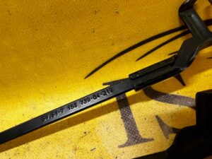 RAMIONA WYCIERACZEK PRZÓD BMW E70 E71