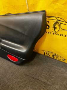 BOCZEK DRZWI PRAWY PRZÓD BOSE SKÓRA CHEVROLET CORVETTE C5 97-04