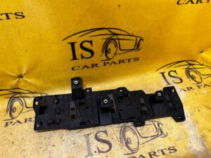 WSPORNIK MOCOWANIE UCHWYT MODUŁU KAMERY TYŁ MERCEDES E-KLASA W213 KOMBI