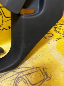 PLASTIK OSŁONA PROGU SŁUPKA A PRZEDNIA LEWA LEWY PORSCHE CAYENNE II 7P5 GTS