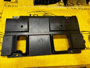 OSŁONA MASKOWNICA PODŁOGI LEWA RANGE ROVER VELAR L560