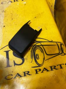 OSŁONA SZYNY SIEDZENIA PRAWY PRZÓD ZEWNĘTRZNA LEXUS RX 450H III 3 AL10