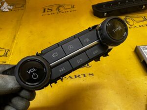 PRZEŁĄCZNIK PANEL STEROWANIA RADIA START STOP KAMERY PDC FORD BRONCO 21-