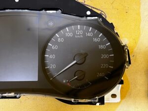 LICZNIK ZEGARY NISSAN X-TRAIL T32 DIESEL POLIFTOWY