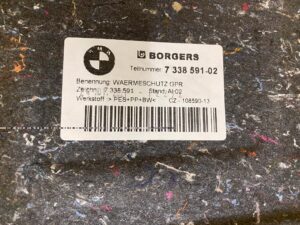 OSŁONA TAPICERKA WYKŁADZINA DNA BAGAŻNIKA BMW F22