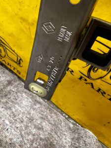 STELAŻ MOCOWANIE RURA DESKI KONSOLI DACIA SANDERO III 2021R