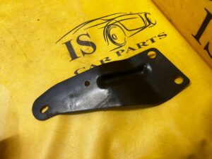 WSPORNIK MOCOWANIE BŁOTNIKA NADKOLA PRZÓD PRAWY CHEVROLET CORVETTE C5 97-04