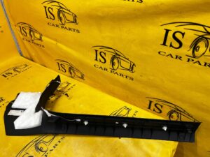 PLASTIK OSŁONA PROGU SŁUPKA A PRZÓD LEWA LEWY AUDI A8 D4 4H