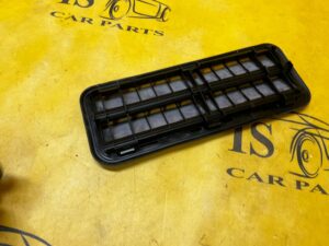 KRATKA WENTYLACYJNA DEKOMPRESYJNA TYŁ FORD EXPLORER MK6