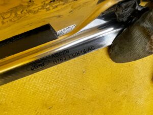 KOMPLET LISTWY LISTWA PROGOWE PROGOWA FORD FIESTA MK8 ST-LINE